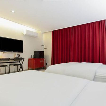 G Tourist Hotel Wolmido 仁川 外观 照片