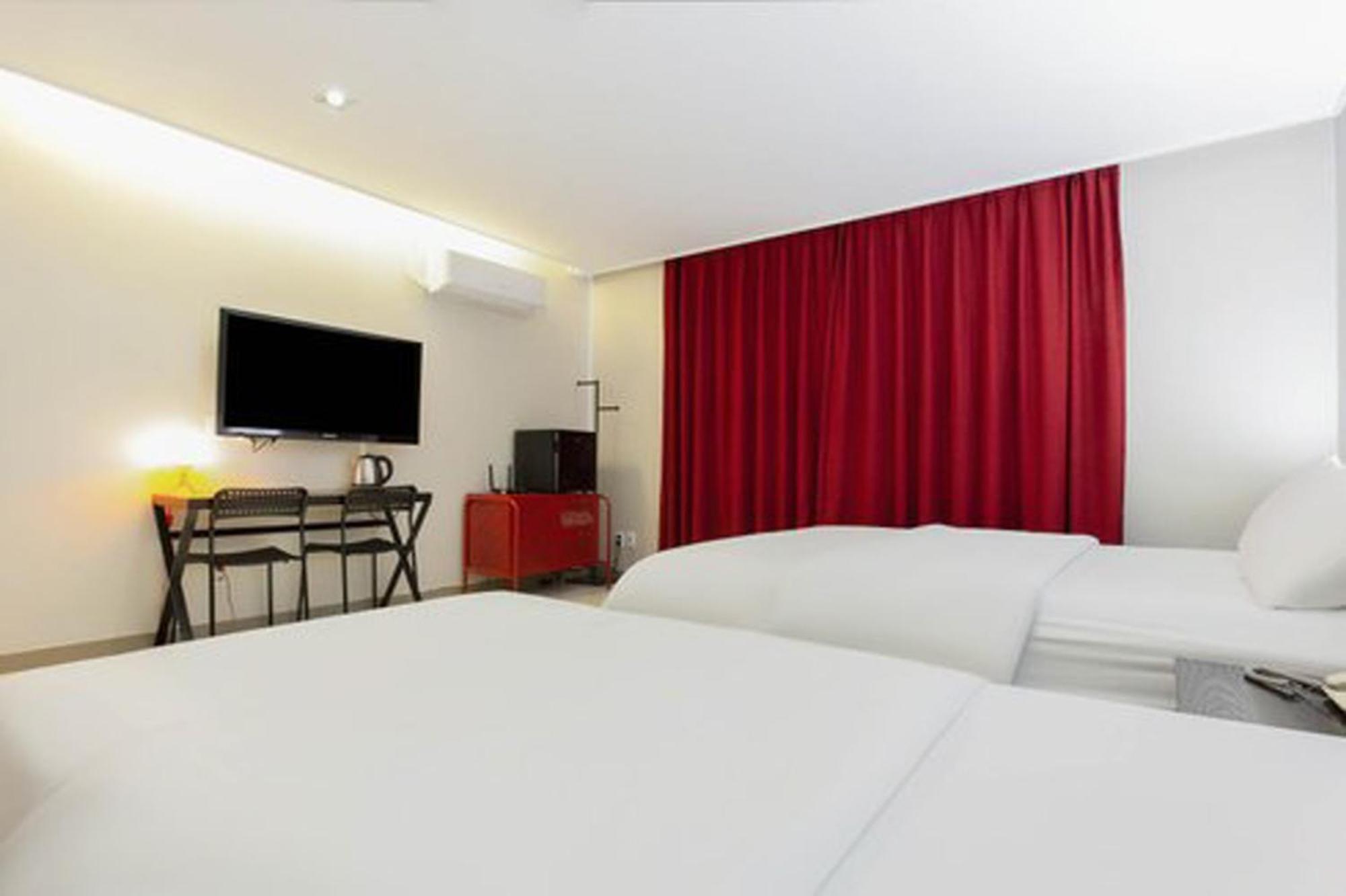 G Tourist Hotel Wolmido 仁川 外观 照片