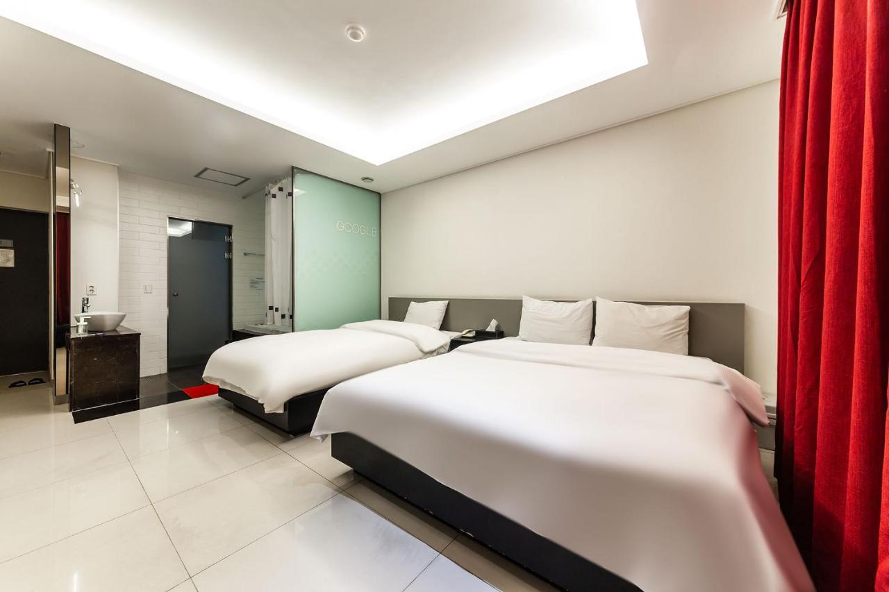 G Tourist Hotel Wolmido 仁川 外观 照片